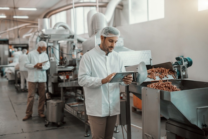 Controle de Qualidade: como garantir nas indústrias alimentícias